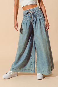 WIDE LEG JEANS