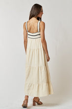 Load image into Gallery viewer, COTTON TIERED MAXI DRESS