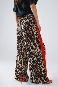 ANIMAL PRINT RED TRIM STRAIGHT PANTS