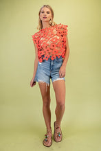 Load image into Gallery viewer, FLORAL LACE TOP