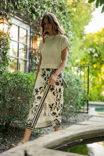 Load image into Gallery viewer, Floral Print Linen Wrap Skirt