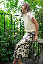 Load image into Gallery viewer, Floral Print Linen Wrap Skirt