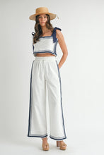 Load image into Gallery viewer, Sail Chevron Linen Mix Crop Top And Pants Set
